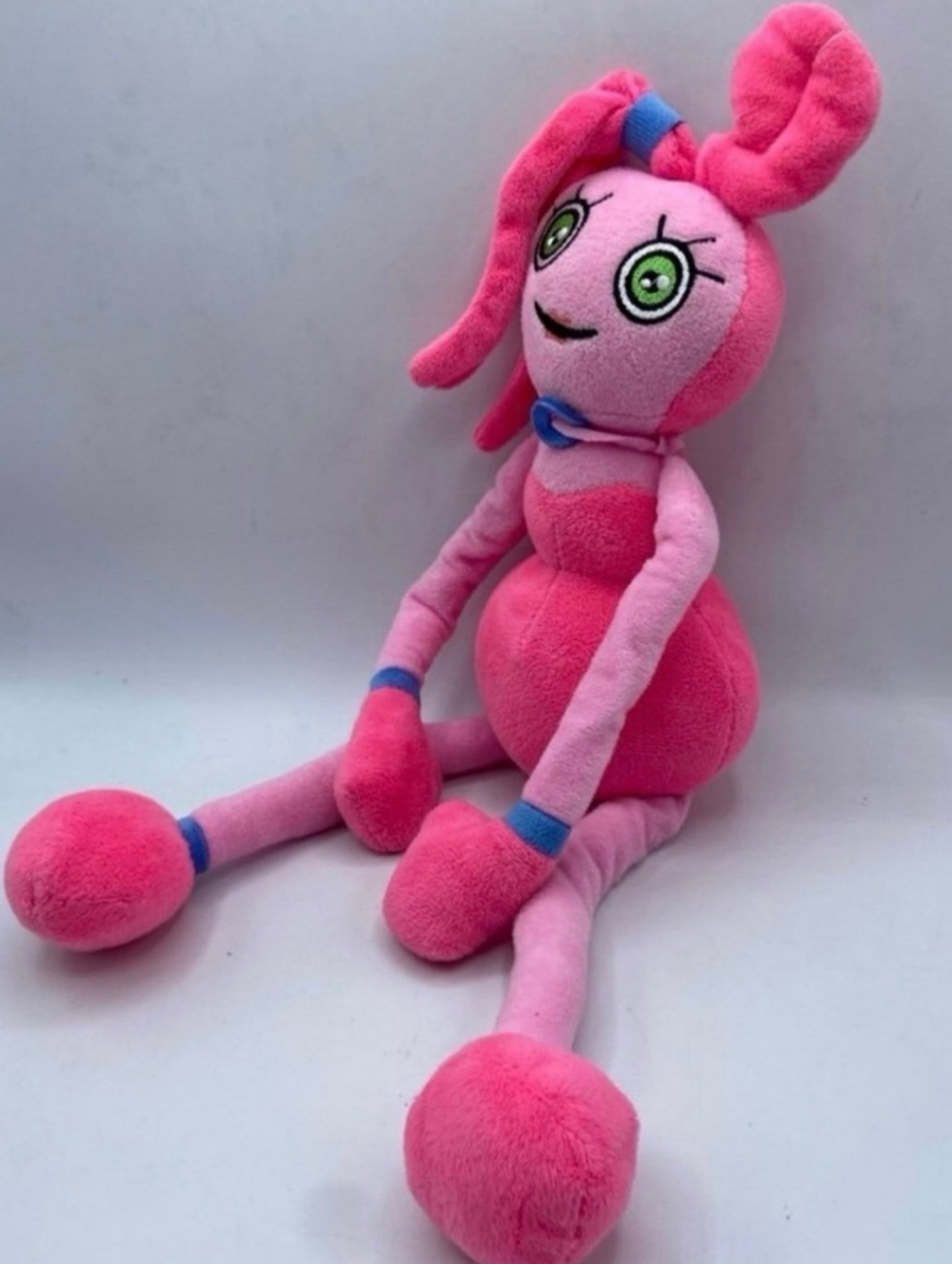 POPPY PLAYTIME - Mommy Long Legs Plush (16" Medium Plush) - Picture 3 of 4